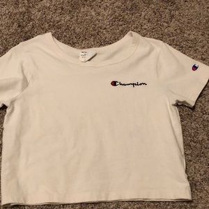 Cropped Champion T shirt